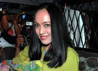 angelina-sondakh-131129b