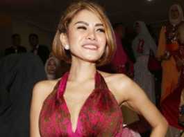 palu-cerai-diketok-nikita-mirzani-siap-cari-bule-lagi