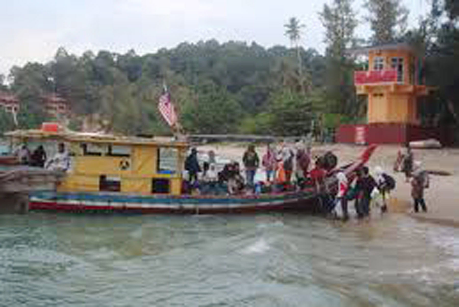 Aparat Malaysia tangkap kapal Indonesia berpenumpang 36 WNI