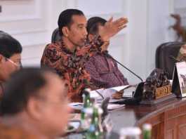 coretan-merah-di-rapor-100-hari-pemerintahan-jokowi