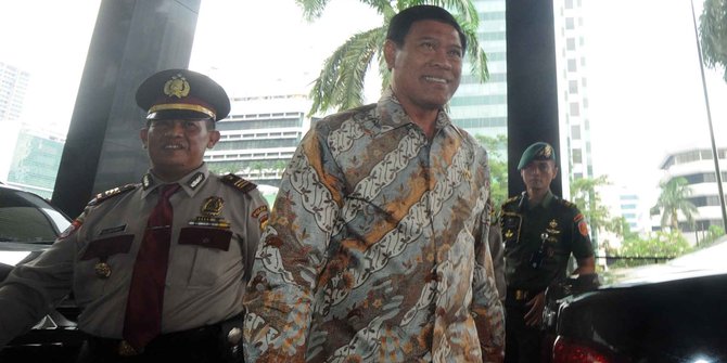 ‘Tak pantas seorang menteri bilang pendukung KPK rakyat tak jelas’ ‘Tak pantas seorang menteri bilang pendukung KPK rakyat tak jelas’