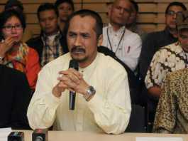 kabareskrim-sebut-abraham-samad-tersangka-rumah-kaca-sejak-semalam