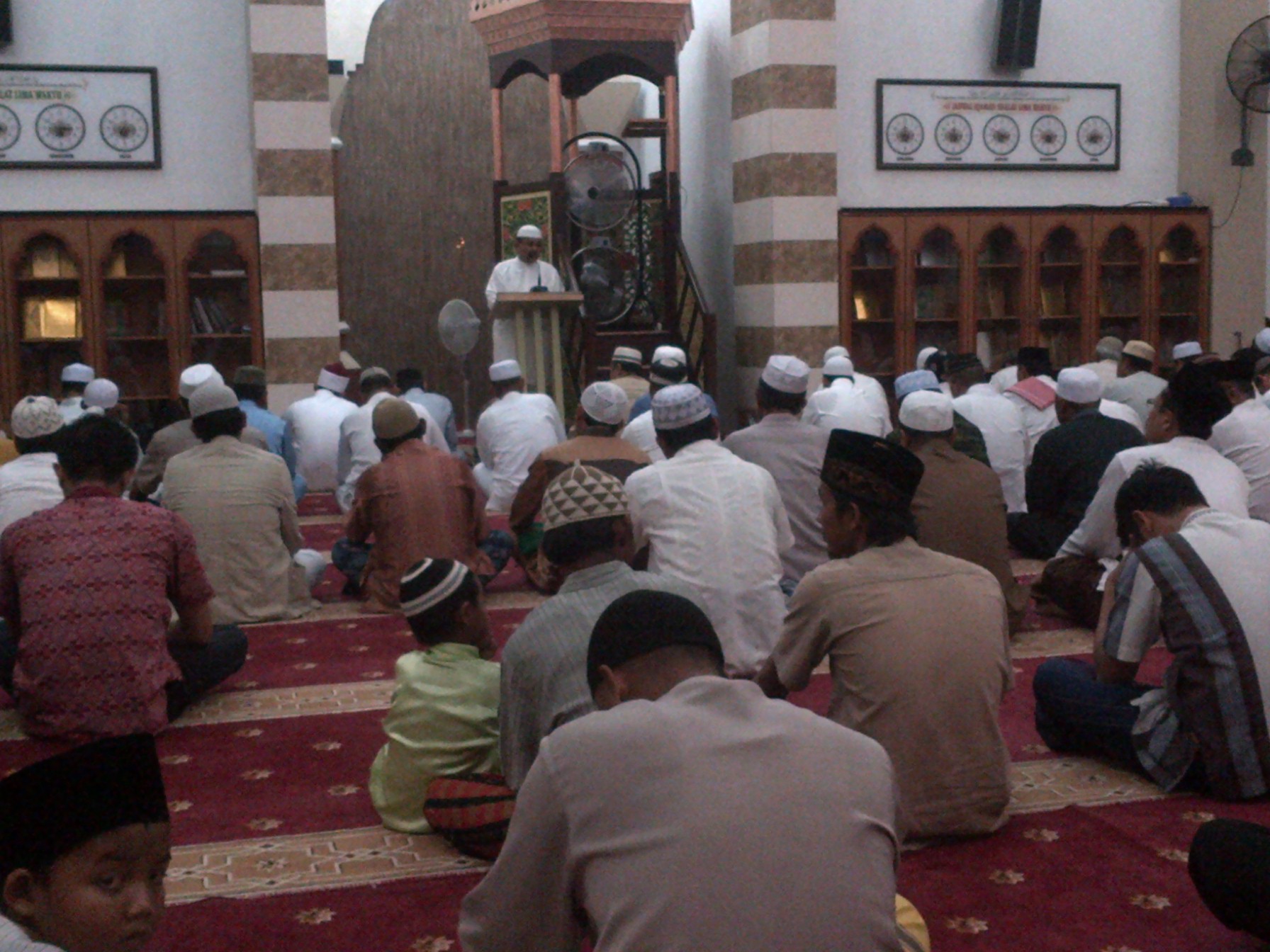 Hafidz Qur’an Akan Dijadikan Imam Masjid di Desa dan Kelurahan