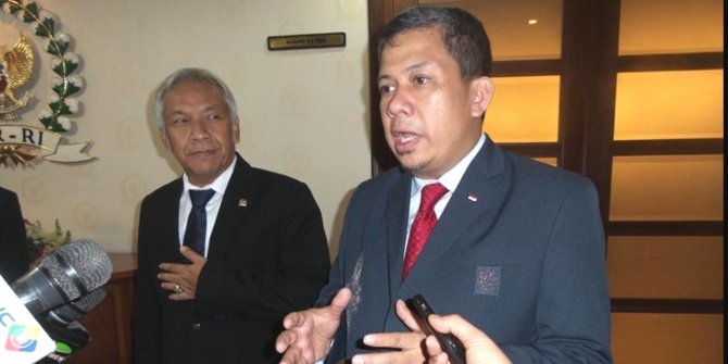 Fahri Hamzah klaim Jokowi berubah setujui revisi Undang Undang KPK Fahri Hamzah klaim Jokowi berubah setujui revisi Undang Undang KPK