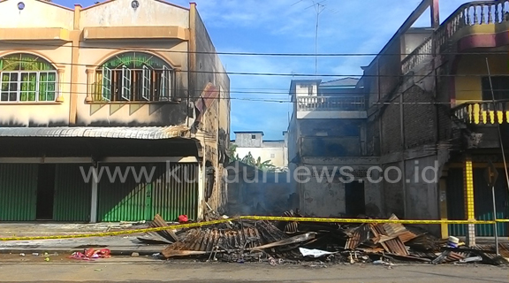 4 Unit Ruko di Urung, Tg Berlian Kundur Utara, Terbakar !