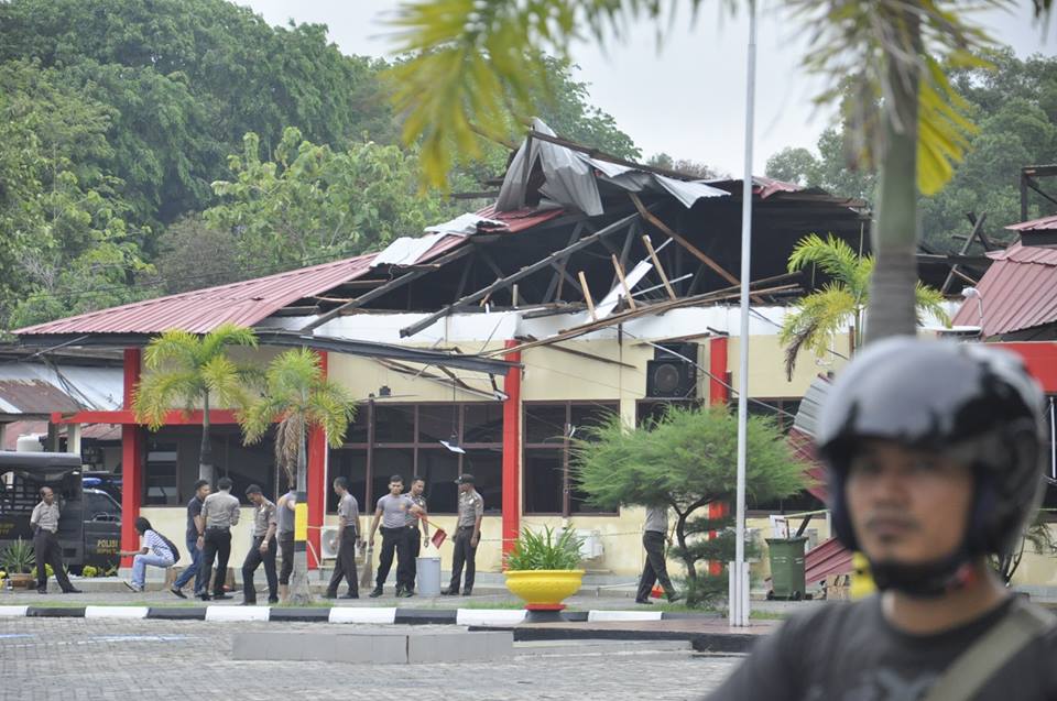 Akibat Angin Puting Beliung, Beberapa Ruangan Polres Karimun Akan Dipindah Ke Ruko