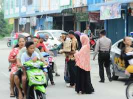 FB Group Tanjungbatu Kampung Kita saat pembagian Takjil
