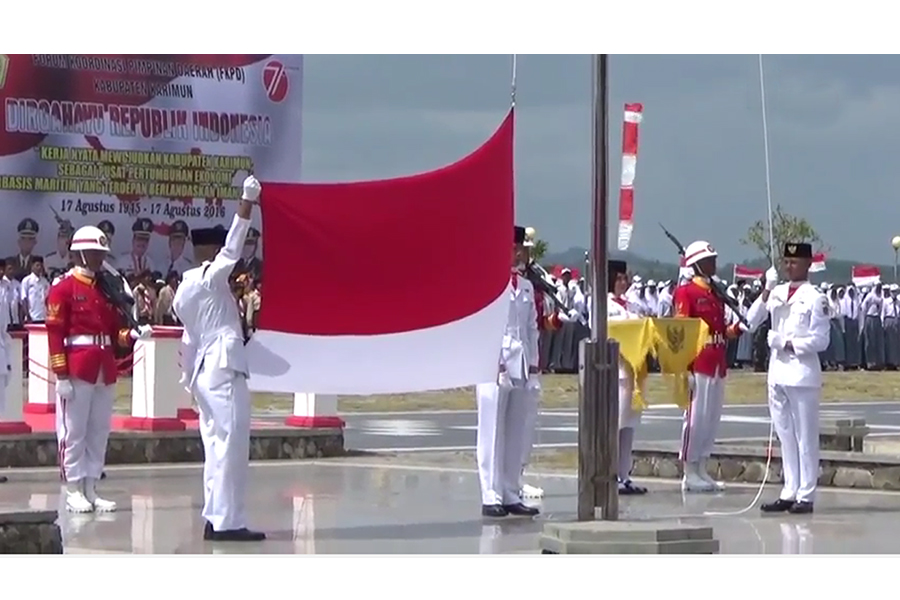 Pengibaran Bendera Merah Putih 17 08 2016 Karimun