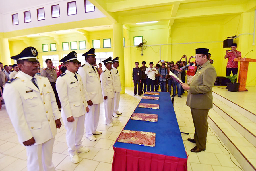 5 Kades di Moro, dilantik Wakil Bupati Karimun
