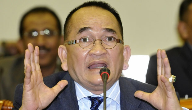 Dukung Arcandra jadi menteri, Ruhut bilang ‘Dia orang langka, hebat’ Dukung Arcandra jadi menteri, Ruhut bilang ‘Dia orang langka, hebat’