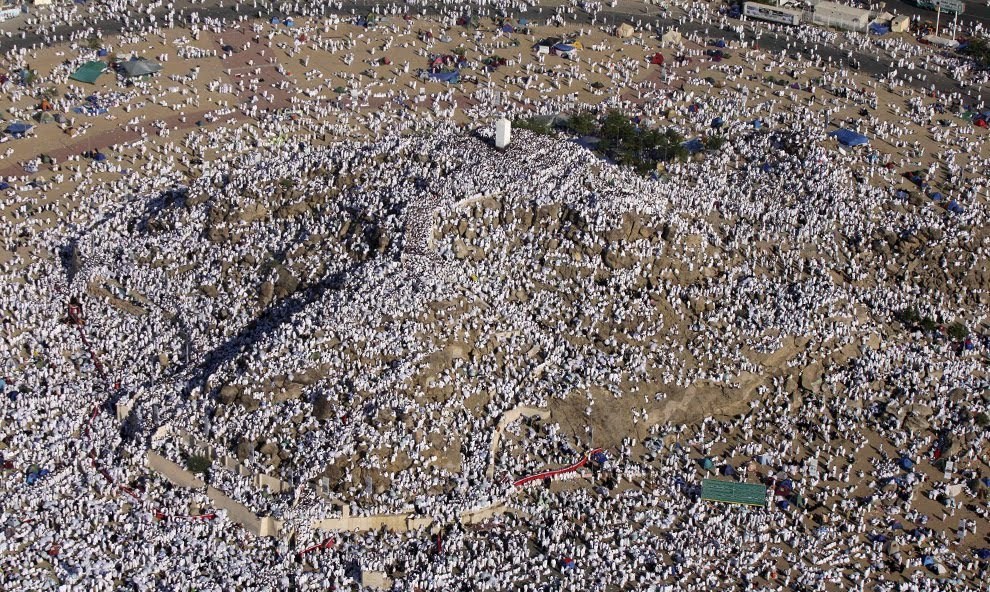 Rahasia Dibalik Manfaat Puasa Arafah dan Bulan Dzulhijjah