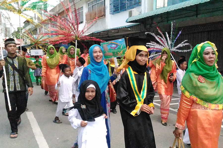 Santri Kundur ikuti pawai ta`aruf sambut tahun baru 1438 Hijriah