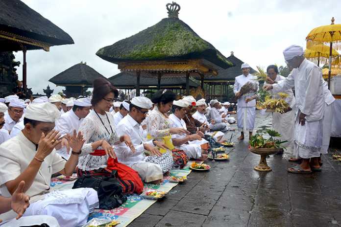 Pengukuhan Manajemen Operasional Pengelolaan Kawasan Pura Agung Besakih