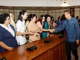 Perempuan Harus Berani Ambil Peran Dalam Pembangunan