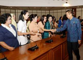Perempuan Harus Berani Ambil Peran Dalam Pembangunan