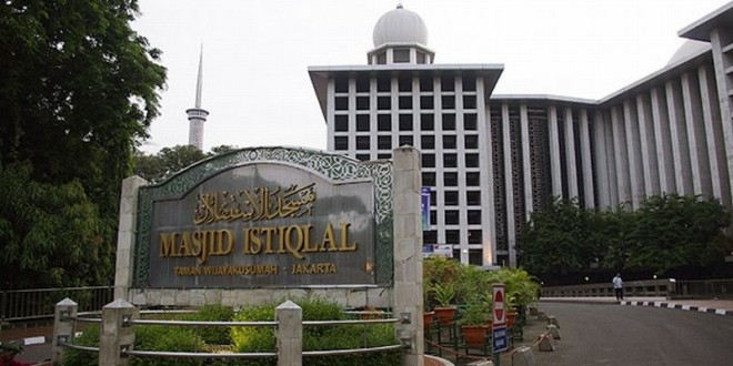 Masjid Istiqlal Sediakan Lahan Parkir untuk Jemaat Gereja