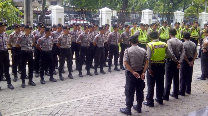 Sidang perdana Ahok, Hari ini digelar