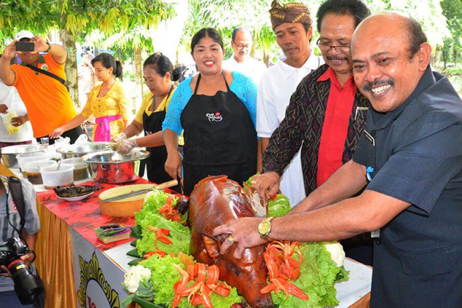 Daging Babi Aman: Pemprov Bali Gelar Makan Daging Babi Bersama