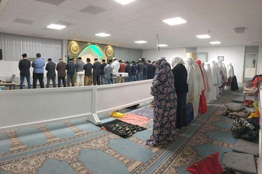 Komunitas Muslim Indonesia di Eropa, Bangun Masjid di Amsterdam