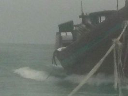 kapal_penyelundup_barang_bekas_tujuan_guntung_riau_ditangkap_lanal_karimun