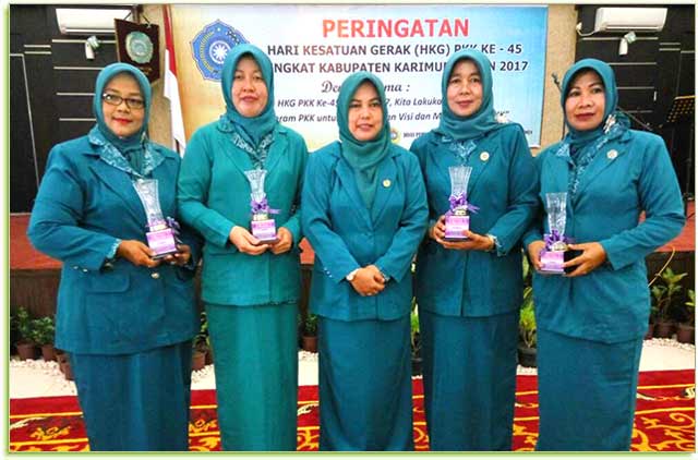 TP PKK Kecamatan Kundur Juara Umum HKG PKK Karimun 2017