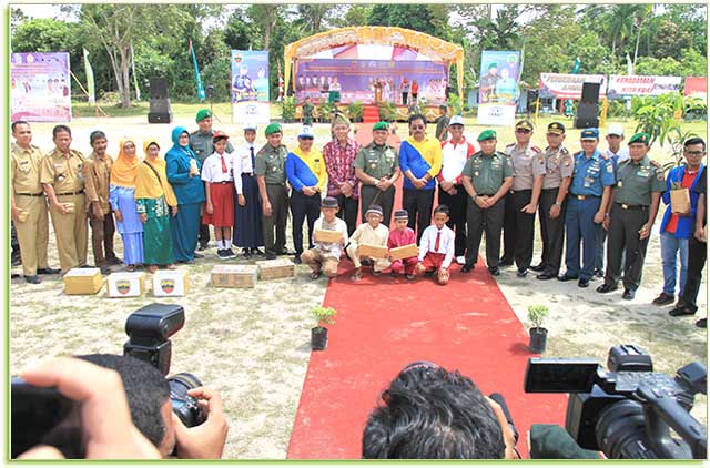 Kegiatan Pangdam I/Bukit Barisan dan Gubernur Kepri ke Tanjungberlian