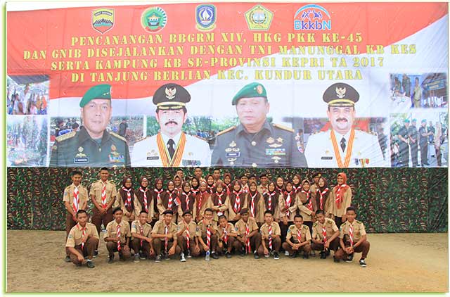 pencanangan_bulan_bhakti_gotong_royong_masyarakat