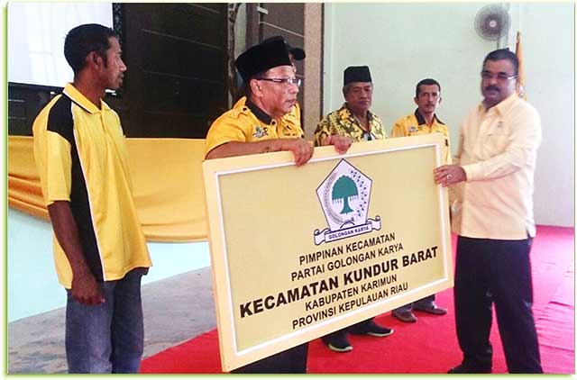 DPC-Partai-Golkar-Jalan-Raya-Dari-Tg-Batu-ke-Selat-Belia-Mengkhawatirkan