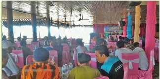 Dialog terbuka pada Halal Bi Halal Idul Fitri 1438 H, di Restoran Hotel Gembira Tanjungbatu, Minggu (16/7)