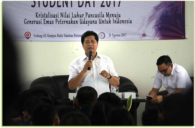 Wakil Gubernur Bali Ketut Sudikerta pada acara Student Day Fakultas Peternakan Universitas Udayana di Kampus Fakultas Peternakan UNUD, Jimbaran, Kamis (24/8).