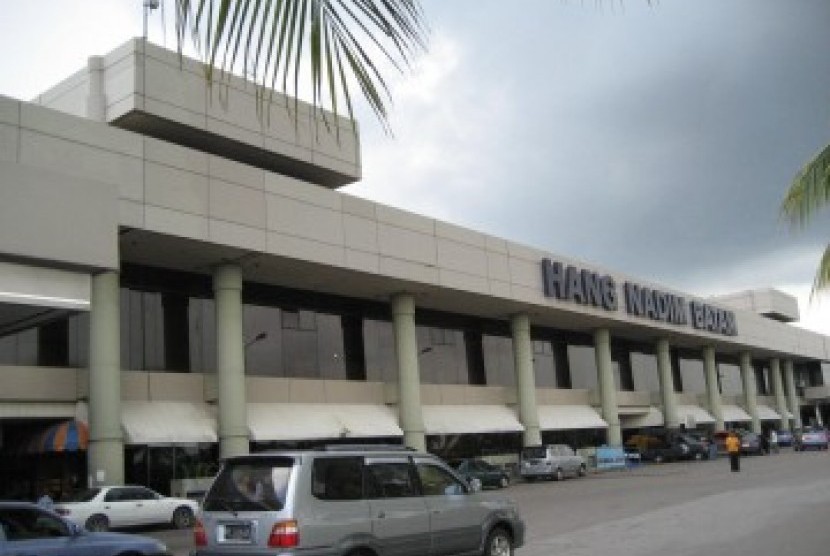 Kantor Cargo Bandara Hang Nadim Batam Terbakar