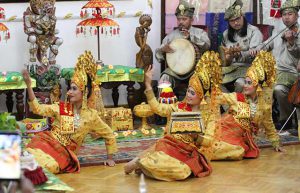 Tari-Angsana-dari-Karimun,-Sita-Perhatian-Diplomatik-Mesir-(4)