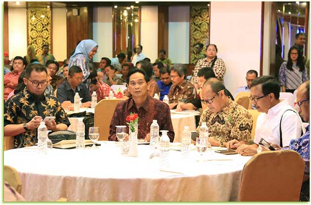 I Dewa Putu Sunartha,SE,M.Si saat menghadiri Rapat Koordinasi Nasional Percepatan Pelaksanaan Kebijakan Satu Peta yang berlangsung di Sari Pan Pacific Jakarta Pusat, Kamis (26/10).