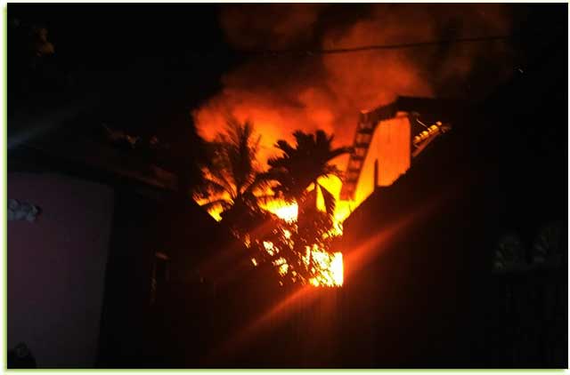 26 Rumah di Sungai Lakam Barat Terbakar 26 Rumah di Sungai Lakam Barat Terbakar