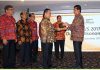 Evaluasi Kinerja BPR dan BPRS Se Provinsi Bali Tahun 2017 dan Pemaparan Outlook Ekonomi Tahun 2018 di Agung Room Hotel Inna Bali Beach, Sanur, Rabu (6/12).