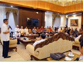 Gubernur-Bali-Dipercaya-Menjadi-Presiden-World-Hindu-Parisad