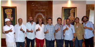 kunjungan Band Legendaris Bali Crazy Horse di Rumah Jabatan Gubernur Bali, Jaya Sabha, Senin (25/12)