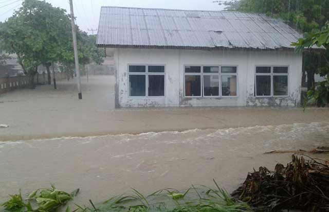 Foto-Foto-Banjir-Bandang-dan-Longsor-di-Anambas-5
