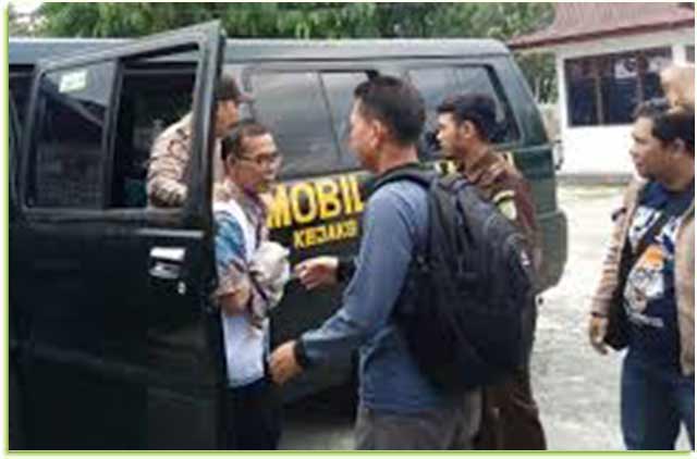 7-Tahun-Buron,-Koruptor-Kredit-Fiktif-Bank-Riau,-Ditangkap-di-Batam
