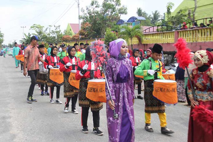 Pawai-Taaruf--MTQ-Tingkat-Kecamatan-Kundur-2018-Berlangsung-Meriah-(4)