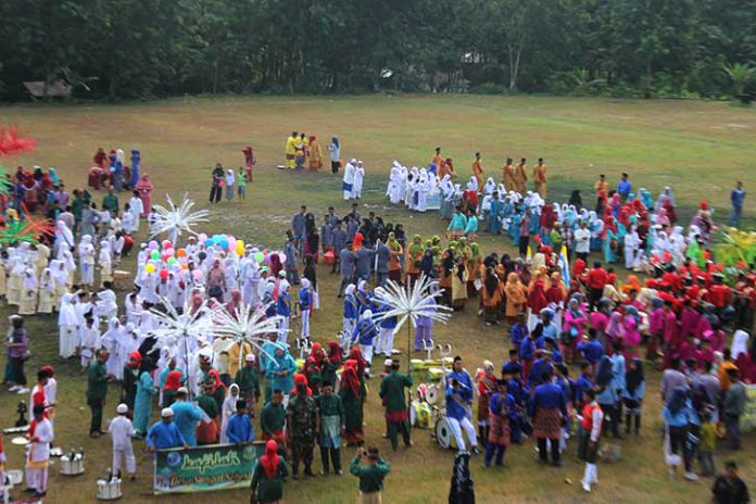 Pawai-Taaruf-MTQ-Tingkat-Kecamatan-Kundur-2018-Berlangsung-Meriah-(8)