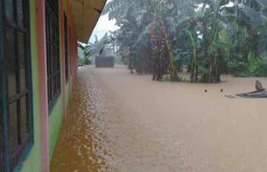 Sekolah SDN 003 Butuh Pembangunan Drainase, Antisipasi Banjir Susulan (2)