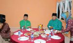 Ketua-DPRD-Anambas-Imran-saat-makan-malam-bersama-Bupati-Anambas-Abdul-Haris