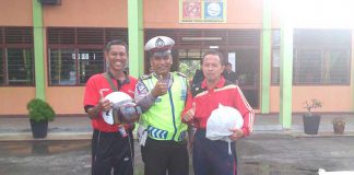 Lantas-Polres-Karimun-Sosialisasi-di-SMAN-1-Kundur
