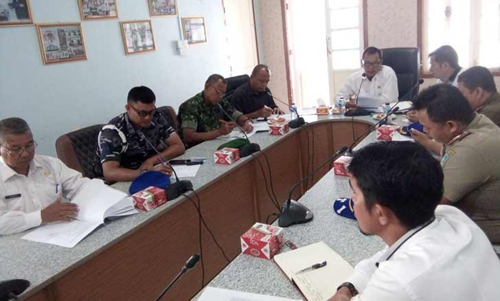 Pembentukan tim Pengawasan Terpadu Peredaran dan Penjualan Minuman Beralkohol diwilayah Kabupaten Kepulauan Anambas yang dilaksanakan di Aula kantor Bupati Anambas, (28/3).