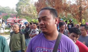Penjaga gudang Cat, Johan