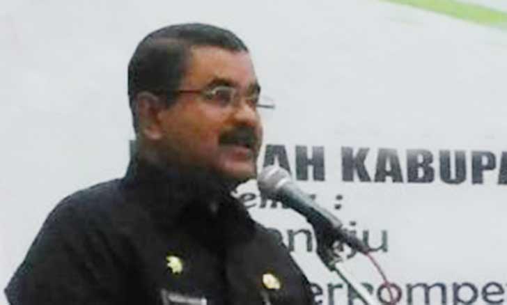 Tak Sesuai Selera, Bupati Minta Camat Ungar Ganti Desain Astaqa MTQ Kabupaten Tak Sesuai Selera, Bupati Minta Camat Ungar Ganti Desain Astaqa MTQ Kabupaten