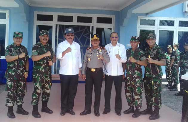Pangdam I Bukit Barisan Dan Gubernur Kepri, Tiba di Natuna Dalam Persiapan Penyambutan Panglima TNI Jendral TNI Hadi Tjahjanto Pangdam I Bukit Barisan Dan Gubernur Kepri, Tiba di Natuna Dalam Persiapan Penyambutan Panglima TNI Jendral TNI Hadi Tjahjanto