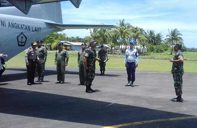 Panglima-TNI,-Jendral-TNI-Hadi-Tjahjanto,-Dijadwalkan-Akan-Tiba-Di-Natuna-(2)