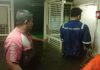 Dek Dasar kapal, mengalami kebocoran hingga menyebakan air masuk mencapai ketinggian 1,8 meter